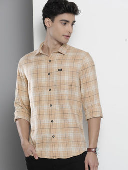 The Indian Garage Co - Men Regular Fit Beige Checkered Full Sleeves Cutaway Collar Casual Shirt