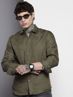 The Indian Garage Co - Men Slim Fit Olive Textured Full Sleeves Cutaway Collar Shirt