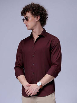 The Indian Garage Co - Men Slim Fit Maroon Solid Full Sleeves Cutaway Collar Party Wear Shirt