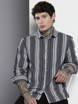 The Indian Garage Co - Men Regular Fit Black Stripes Full Sleeves Cutaway Collar Shirt
