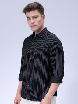 The Indian Garage Co - Men Regular Fit Black Stripes Full Sleeves Cutaway Collar Casual Shirt