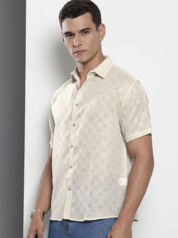 The Indian Garage Co - Men Relaxed Fit Beige Self Design Half Sleeves Cutaway Collar Shirt