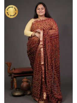Isadora Life - Womens Bandhani Printed Maroon Pre-Draped Saree with Unstitched Blouse