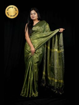 Isadora Life - Green Checks Pre-Draped Saree with Unstitched Blouse