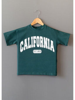 The Lion and the Fish - Green Castleton California Typography Cute T-Shirt for Girls