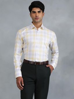JadeBlue - Light Yellow 100 Percentage Cotton Checked Formal Shirt