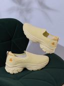 Yellow color option