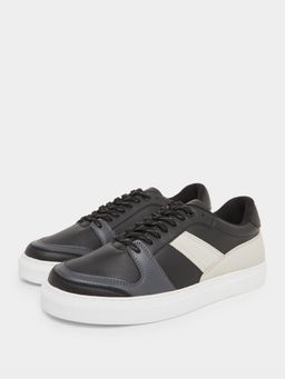 Styli - Men Black Casual Court Style Lace-Up Sneakers