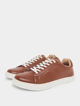 Styli - Men Brown Minimal Lace-Up Sneakers