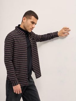 The Bear House - Men Pink Slim Fit Stripes Long Sleeve Casual Shirt