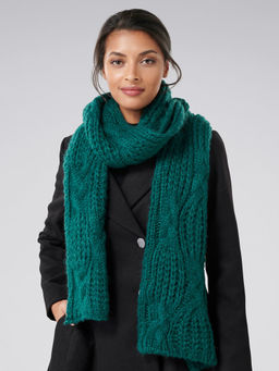 Forever New - Luna Cable Knit Scarf