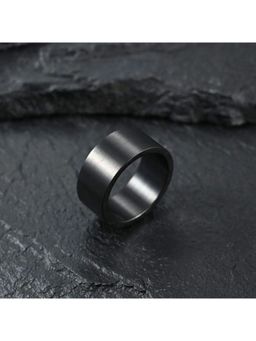 Salty Alpha - Men Stocky Daily Wear Ring - Black