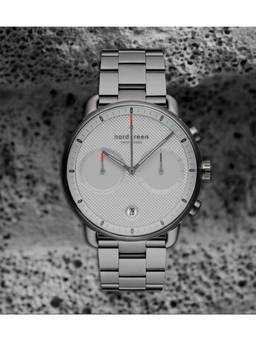 Nordgreen - Pioneer 42mm Textured Grey Dial with 3 Link Gun Metal Strap