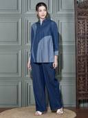 Navy Blue color option, Currently selected