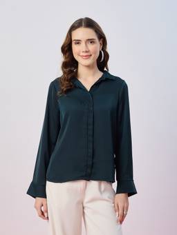 Latin Quarters - Women's Green Solid Full Sleeves Collar Neck Casual Shirt