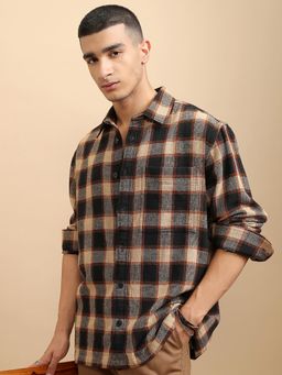 HIGHLANDER - Men Beige Checks Casual Shirt
