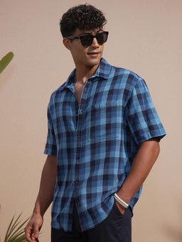 HIGHLANDER - Men Blue Checks Casual Shirt