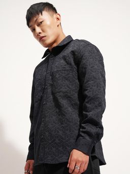 HIGHLANDER - Men Black Textured Casual Shirt