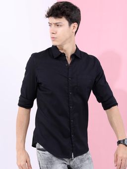 HIGHLANDER - Men Black Solid Casual Shirt