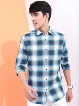 HIGHLANDER - Men Blue Checks Casual Shirt