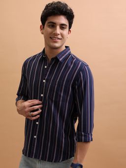 HIGHLANDER - Men Navy Blue Stripes Casual Shirt