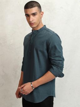 HIGHLANDER - Men Teal Solid Casual Shirt