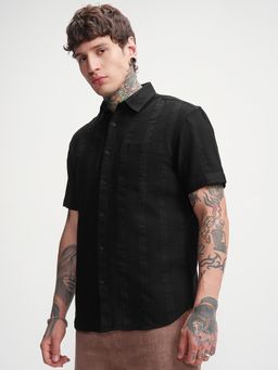 HIGHLANDER - Men Black Stripes Casual Shirt