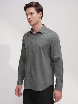 HIGHLANDER - Men Green Stripes Casual Shirt