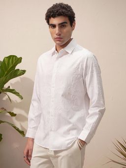 HIGHLANDER - Men White Self Design Casual Shirt