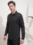 Black color option, Currently selected