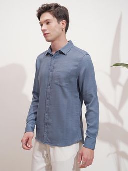 HIGHLANDER - Men Blue Solid Casual Shirt