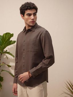 HIGHLANDER - Men Brown Solid Casual Shirt