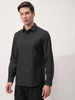 HIGHLANDER - Men Black Solid Casual Shirt
