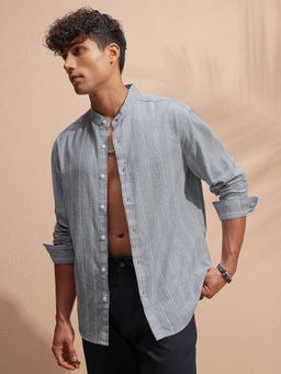 HIGHLANDER - Men Grey Stripes Casual Shirt