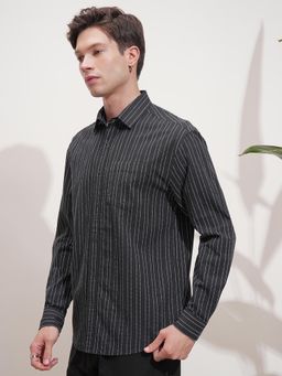 HIGHLANDER - Men Charcoal Stripes Casual Shirt