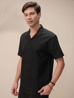 HIGHLANDER - Men Black Stripes Casual Shirt