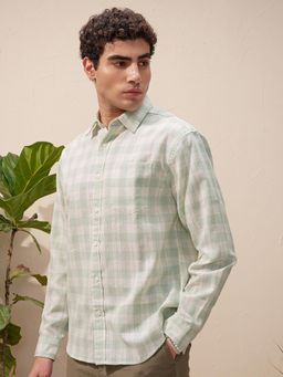 HIGHLANDER - Men Green Checks Casual Shirt