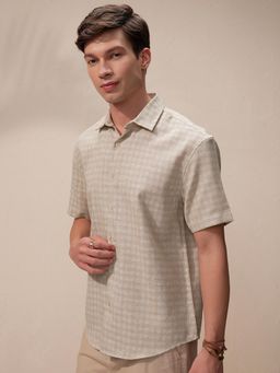 HIGHLANDER - Men Beige Checks Casual Shirt