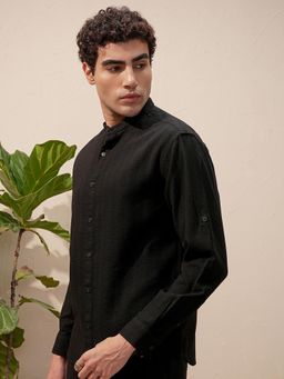 HIGHLANDER - Men Black Stripes Casual Shirt