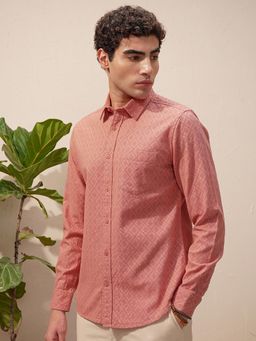 HIGHLANDER - Men Coral Textured Casual Shirt
