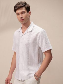 HIGHLANDER - Men White Stripes Casual Shirt