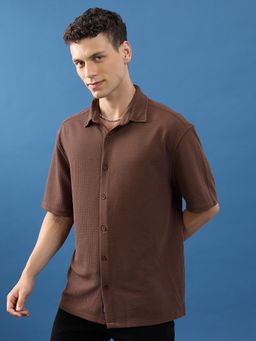 HIGHLANDER - Men Brown Textured Casual Shirt