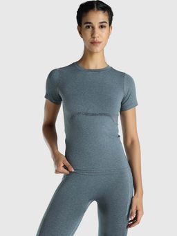 Musclemind - Women Teal Seamless Slim Fit T-shirt