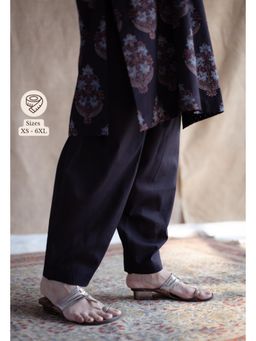 The Indian Ethnic Co. - Black Solid Slub Cotton Afghan Pant