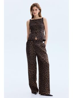 H&M - Women Brown Wide belted trousers