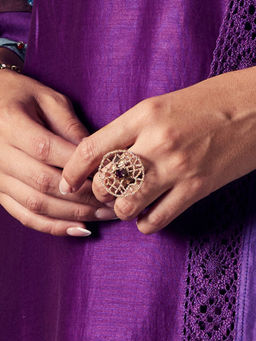 Charkhee - Chand Jaal Ring