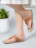 Tan color option, Currently selected