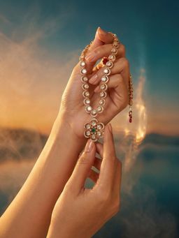 Tussya by Shreya - Lyra Moissanite Necklace with Earrings