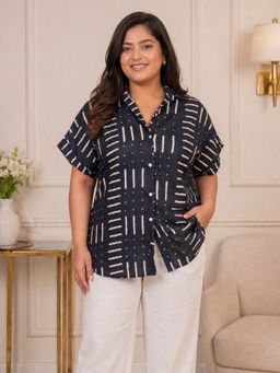 Qurvii - Black Printed Shirt