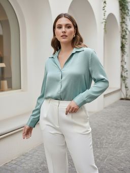 Qurvii - Sage Green Satin Crush Shirt